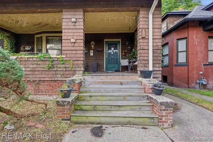 Property Photo: 793 Marlborough Street MI 48215 2950