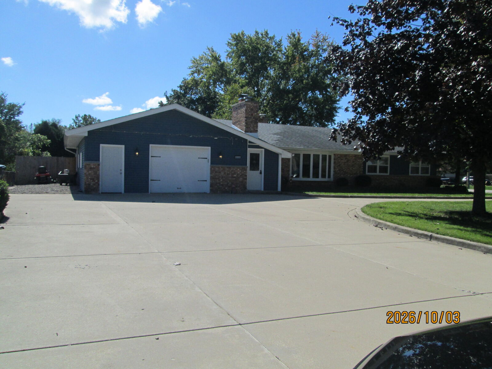 Property Photo:  8235 Old Spring St  WI 53406 