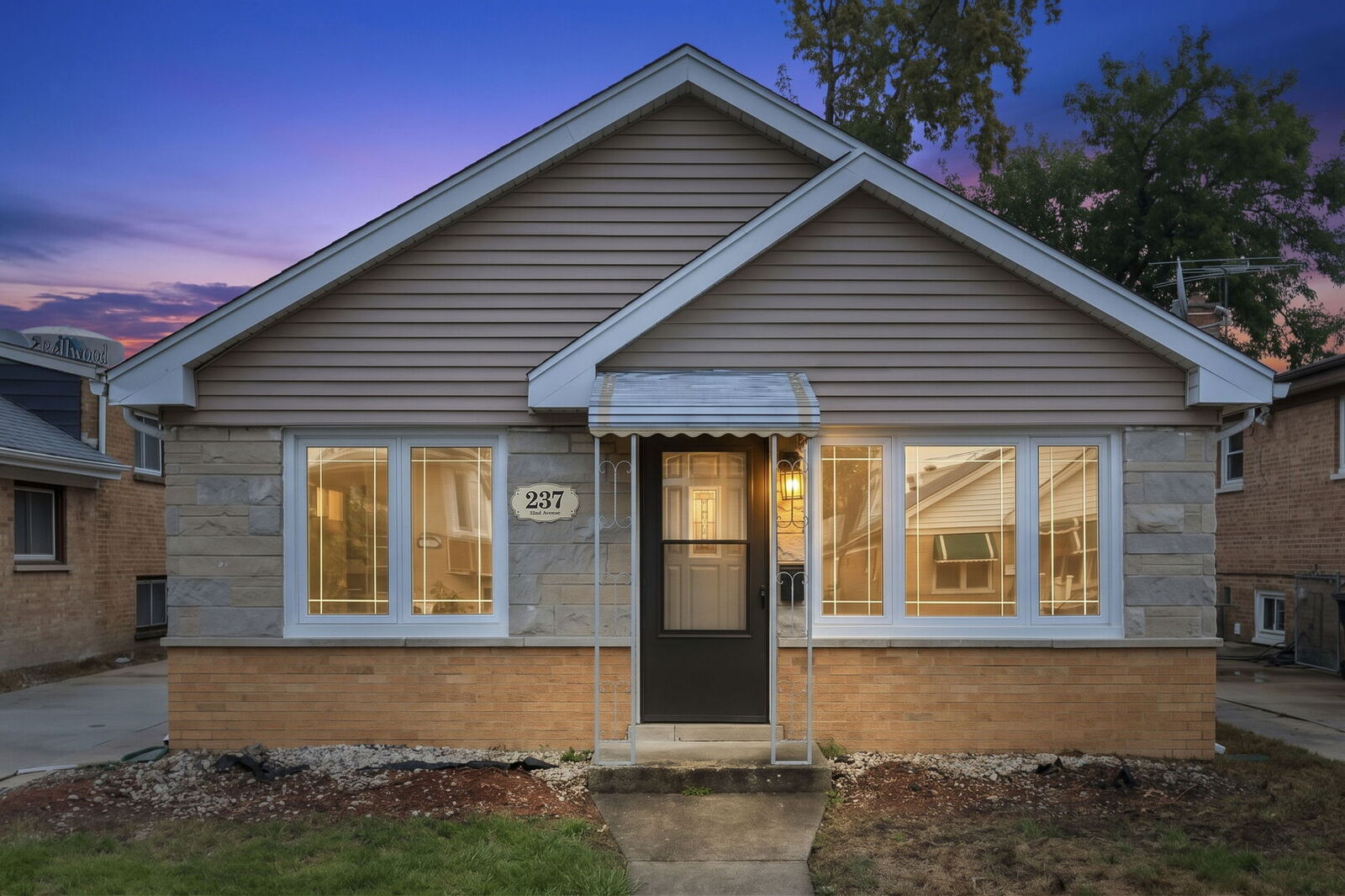 Property Photo: 237 32nd Avenue IL 60104