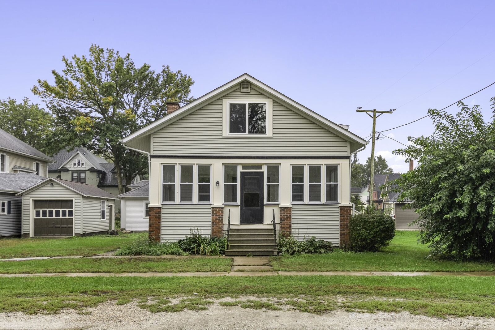 Property Photo: 155 E Miller Avenue IL 60520