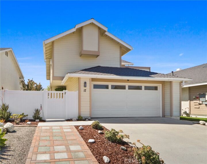 Property Photo: 17 Rocky Creek CA 92653