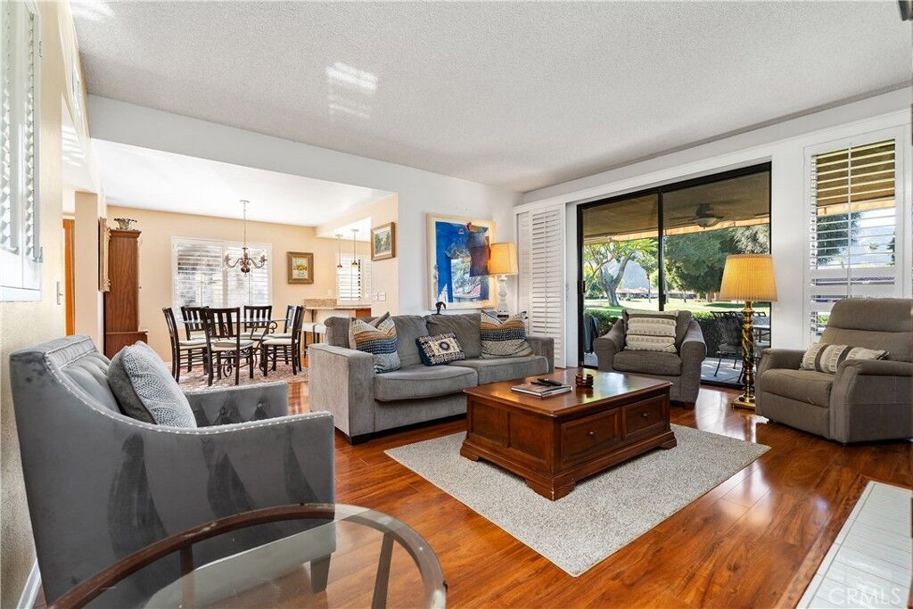 Property Photo:  154 La Cerra  CA 92270 