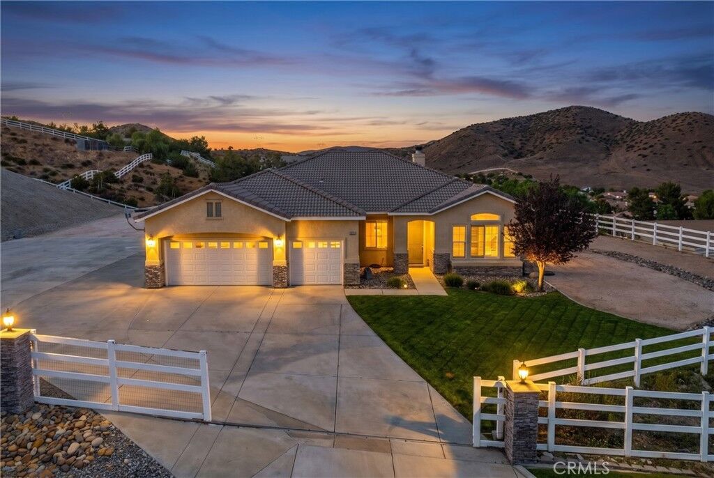 Property Photo:  34412 Desert  CA 93510 