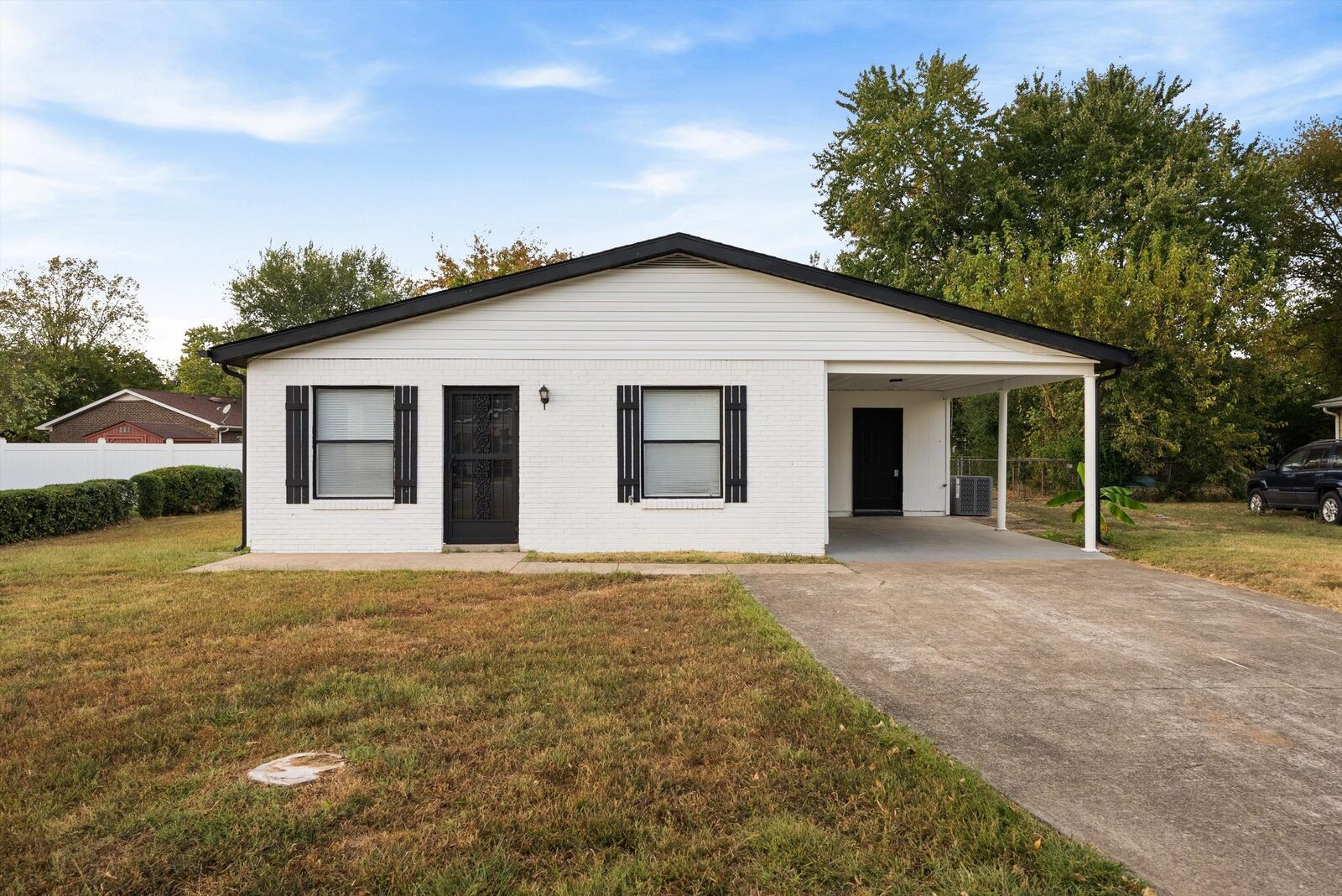 Property Photo:  2215 Haven Dr  TN 37130 