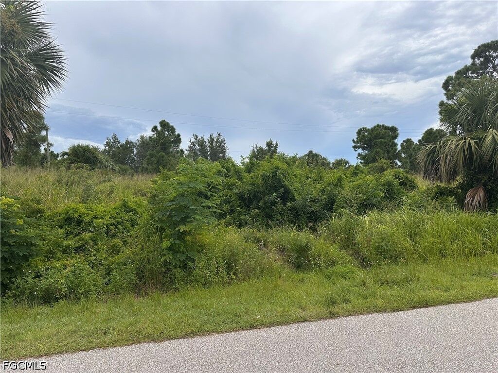 Property Photo: 26265 Scham Road FL 33955