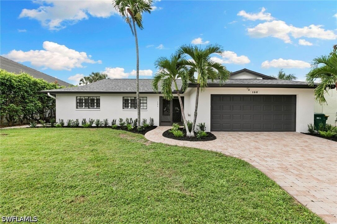 Property Photo: 186 Beachcomber Street FL 34145