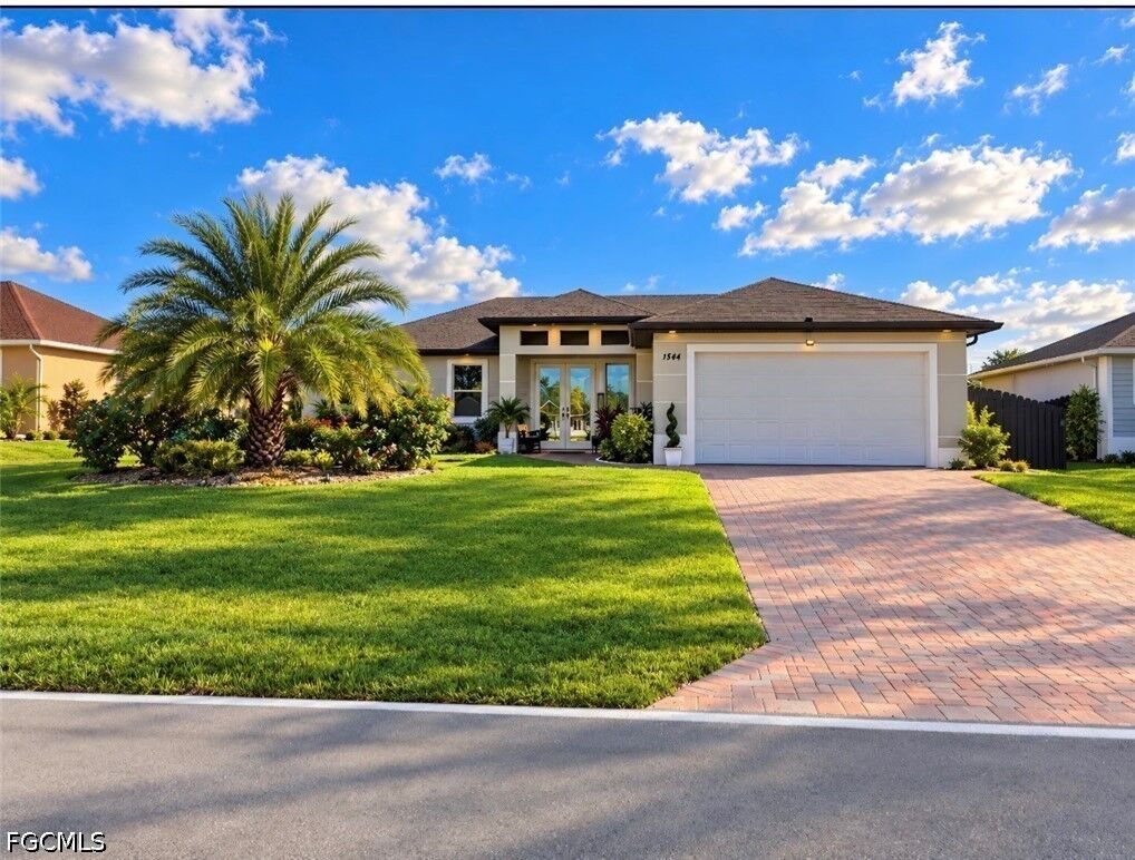 Property Photo: 1344 S Gator Circle FL 33909