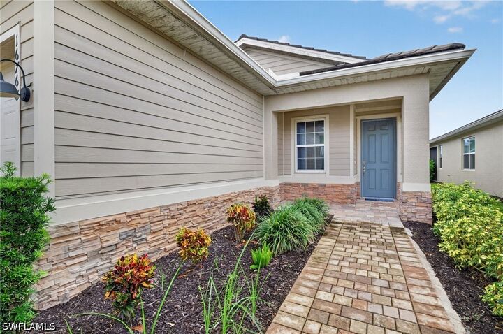 Property Photo:  16768 Seasons Coast Dr  FL 34135 