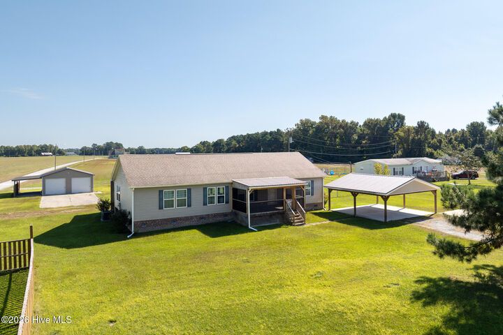 Property Photo:  1406 White Oak River Road  NC 28555 