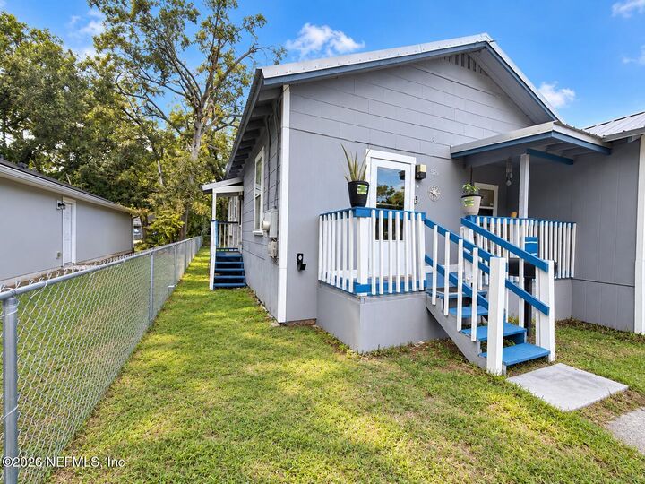 Property Photo:  921 W 17th Street  FL 32209 