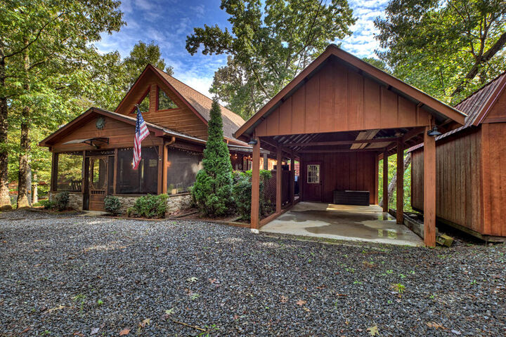 Property Photo:  1175 Nexus Drive  GA 30540 