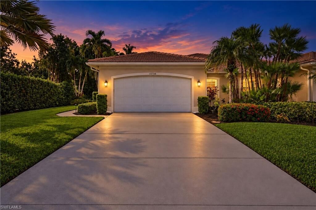 Property Photo:  12756 Fox Ridge Dr  FL 34135 