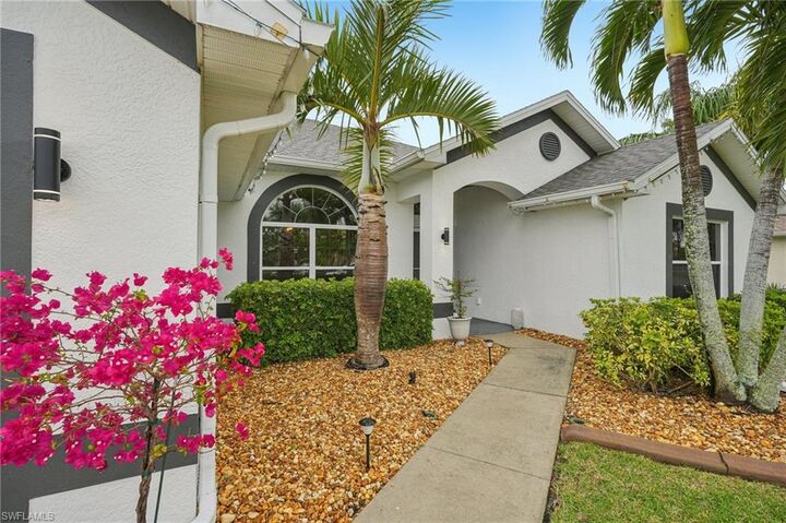 Property Photo: 3717 Agualinda Blvd FL 33914