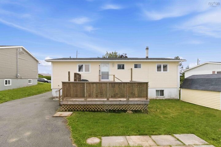 Property Photo:  54 Himmelman Drive  NS B3G 1H9 