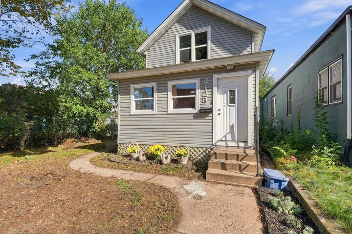 Property Photo:  2423 Quincy Street NE  MN 55418 