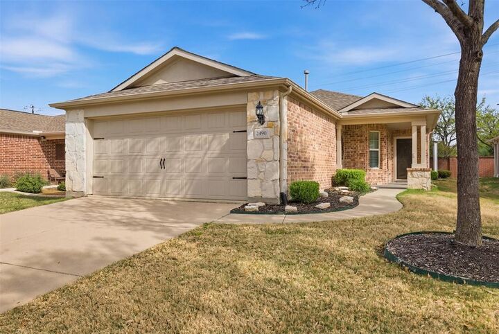 Property Photo:  2490 Honeybee Lane  TX 75036 