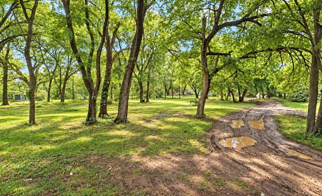 Property Photo:  152 Bowden Circle  TX 76028 
