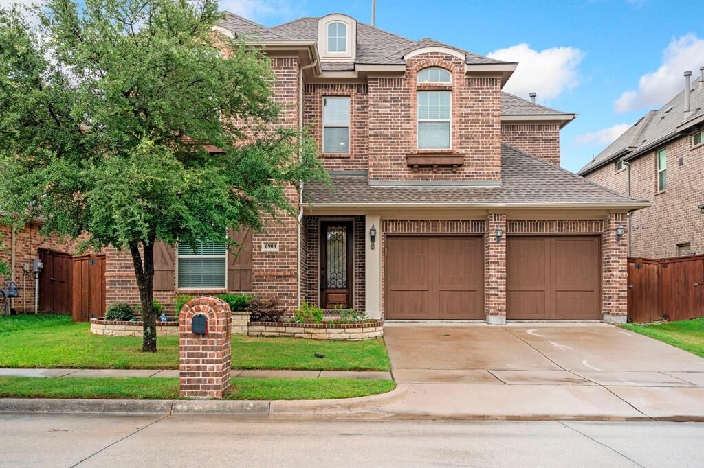 Property Photo: 6908 Badlands Drive TX 75070