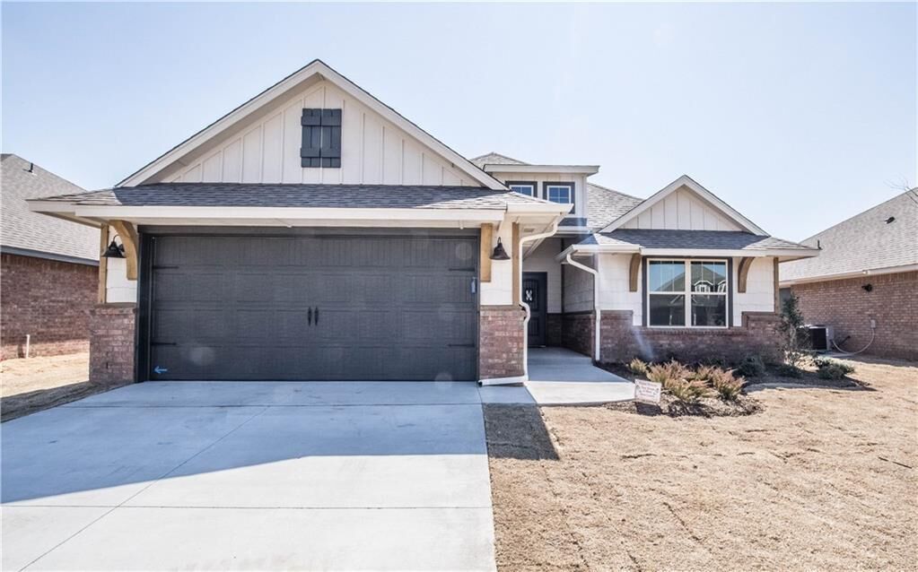 Property Photo:  8108 NW 160th Terrace  OK 73013 