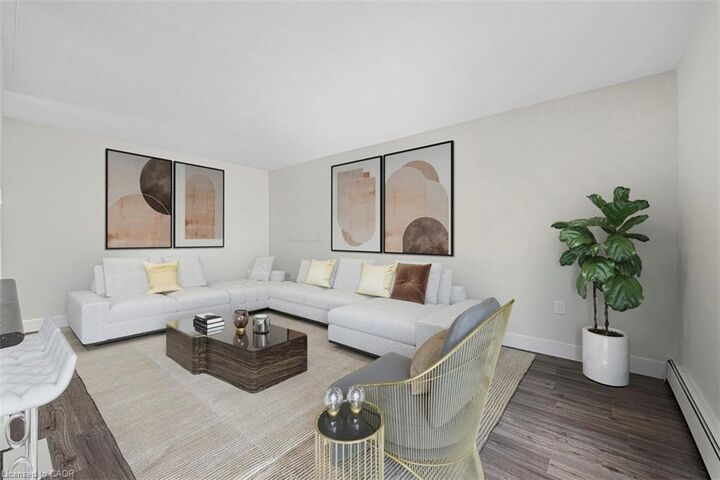 Property Photo:  607 Heritage Drive 306  ON N2B 3J2 