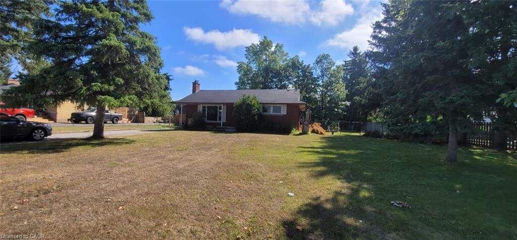 Property Photo:  51 Joseph Street  ON N0B 1M0 