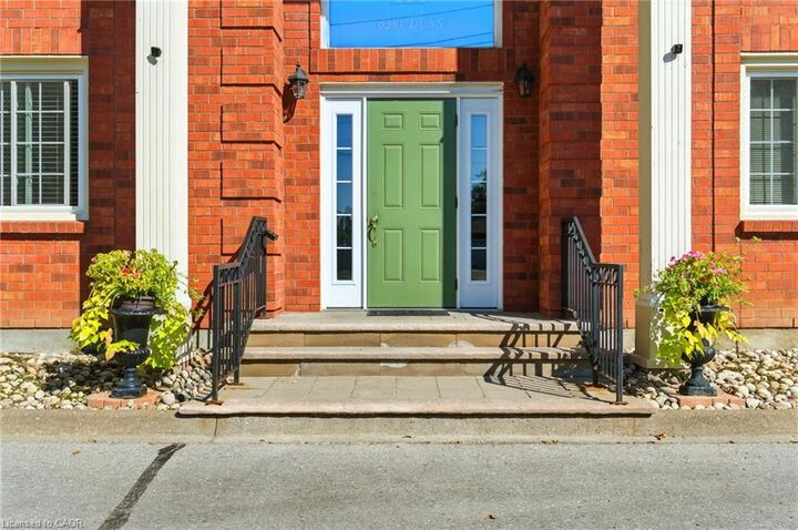 Property Photo:  6381 Dunn Street 104  ON L2G 2P6 