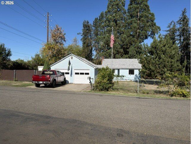 Property Photo:  28655 SE Glover Rd  OR 97022 