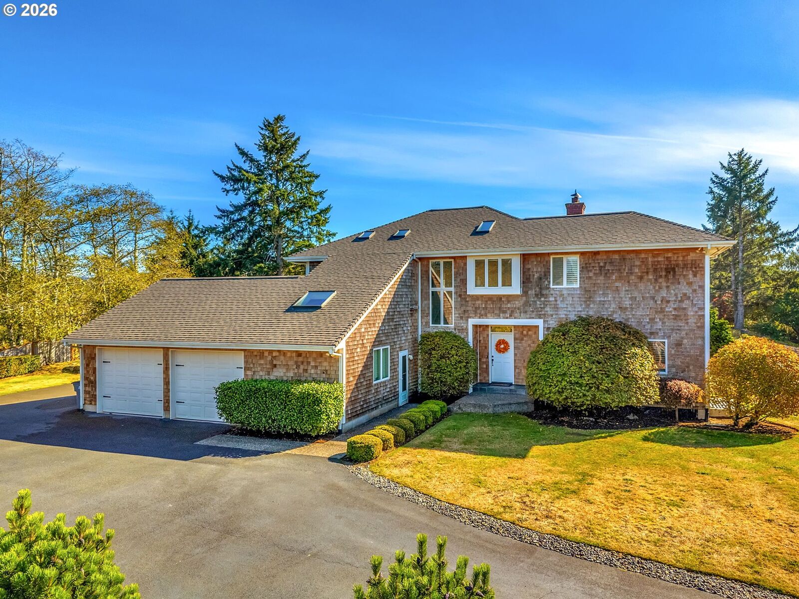 Property Photo: 2627 Pine Ridge Dr OR 97138