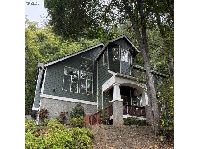 Property Photo:  4245 Bent Tree Ln  OR 97405 
