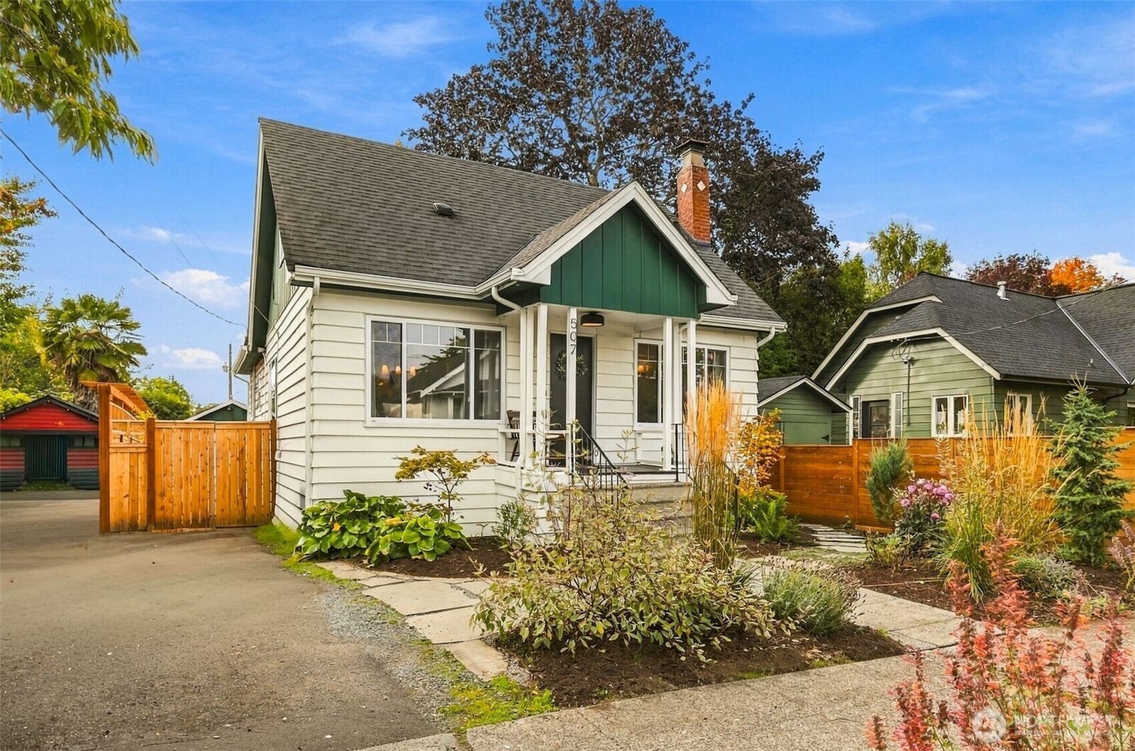 Property Photo:  507 N 81st Street  WA 98103 