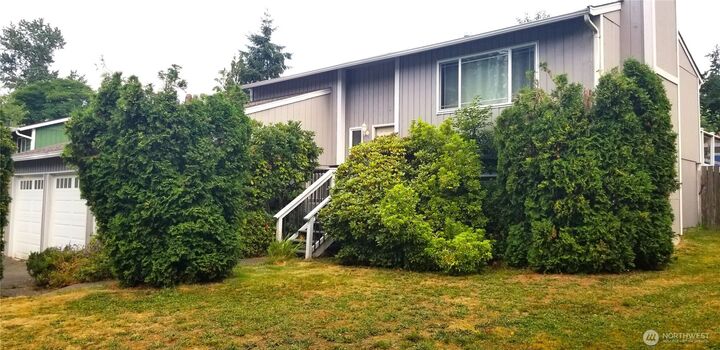 Property Photo: 4221 152nd Place SW WA 98087