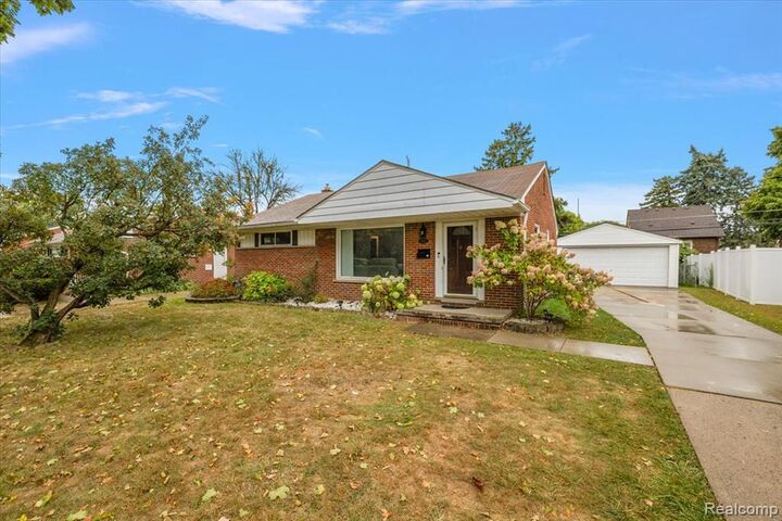 Property Photo:  8641 Whitefield Street  MI 48127 