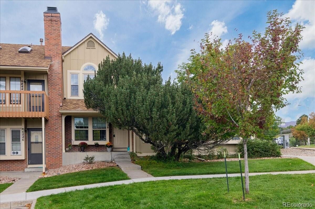 Property Photo:  6848 Ravencrest Drive  CO 80919 