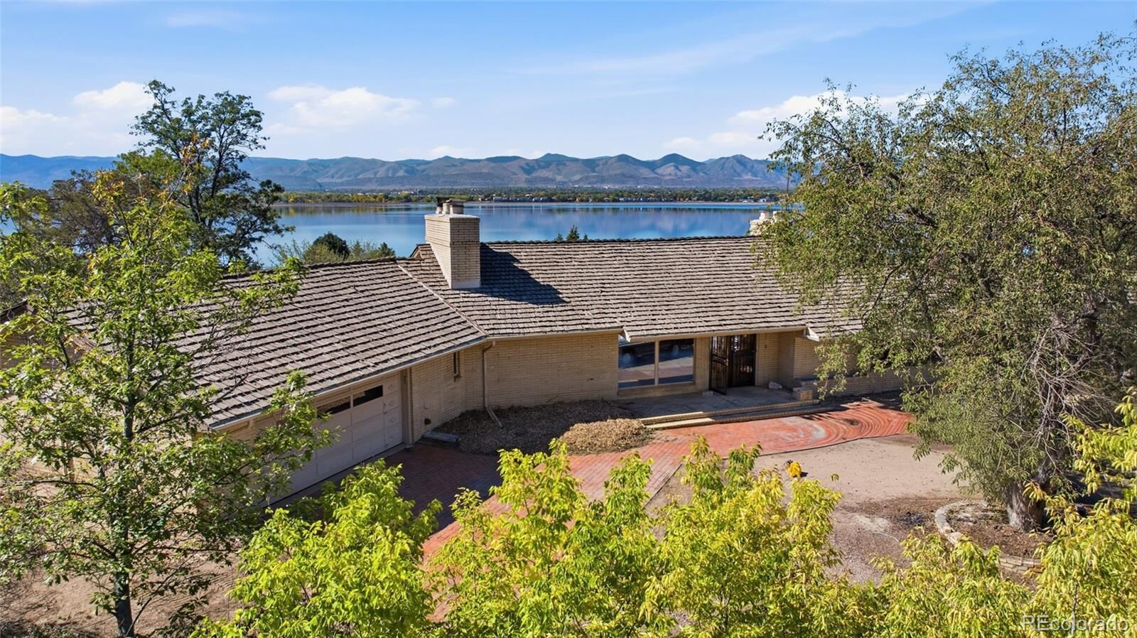 Property Photo:  5500 Ridge Trail  CO 80123 