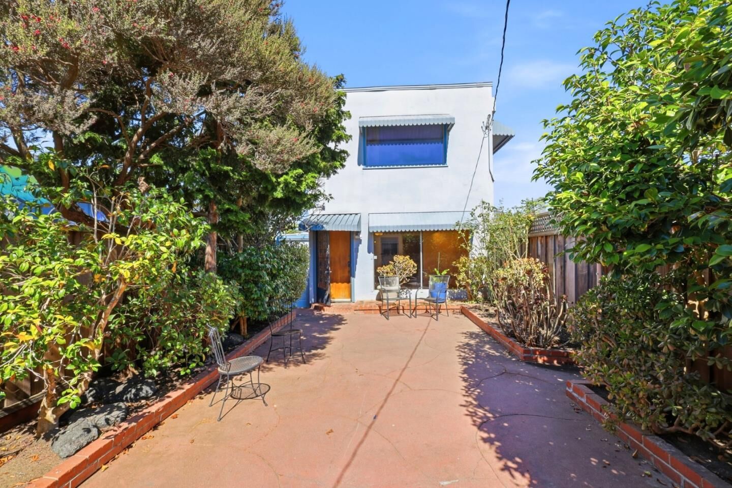 Property Photo:  1250 Soquel Avenue  CA 95062 