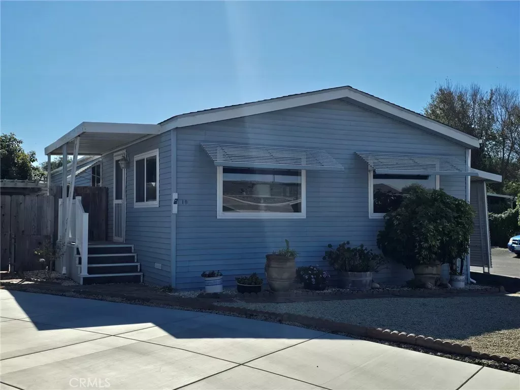 Property Photo: 2400 Cienaga 19 CA 93445