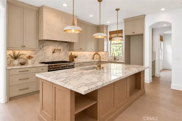 Property Photo:  31900 Paseo Navarra  CA 92675 