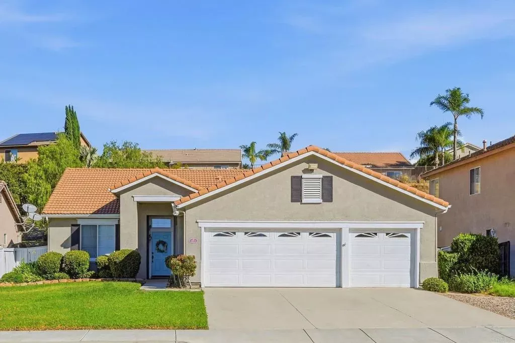Property Photo: 33012 Regina Drive CA 92592
