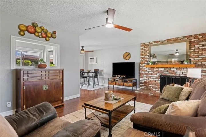 Property Photo:  1521 Kenneth Drive  CA 92705 