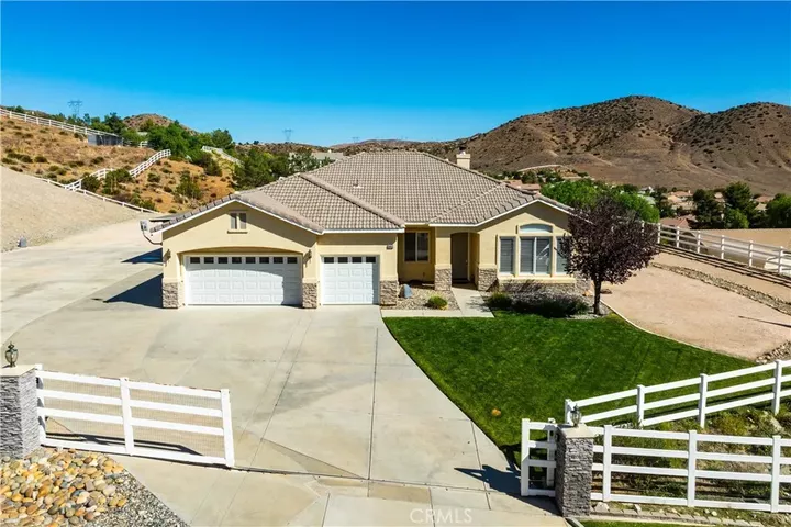 Property Photo:  34412 Desert  CA 93510 