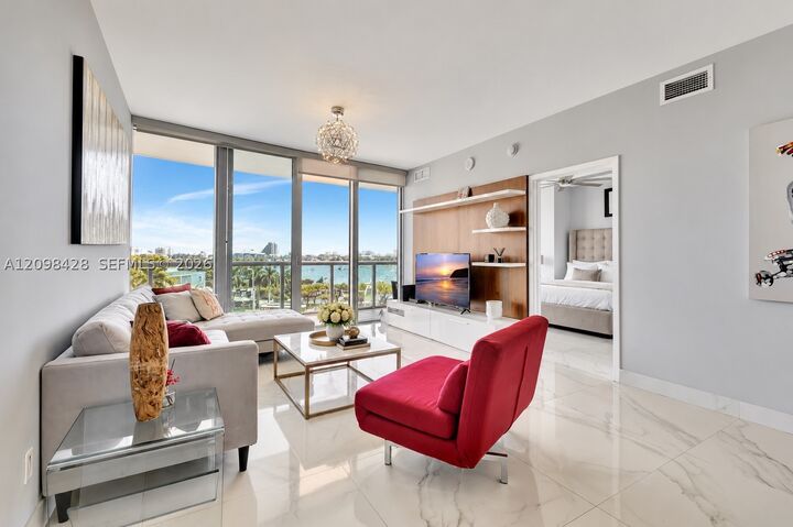 Property Photo: 888 Biscayne Blvd 411 FL 33132