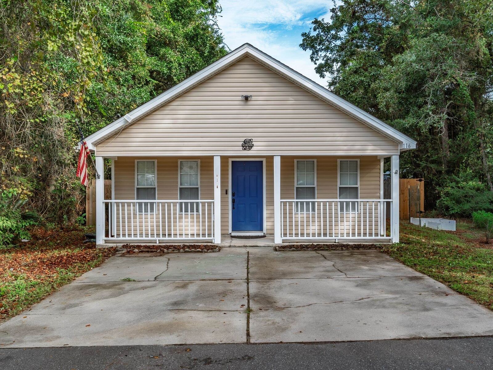Property Photo:  116 Liberty Road  FL 32327 