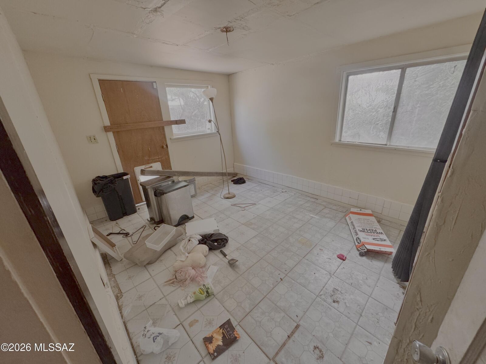 Property Photo: 2429 E Blacklidge Drive AZ 85719