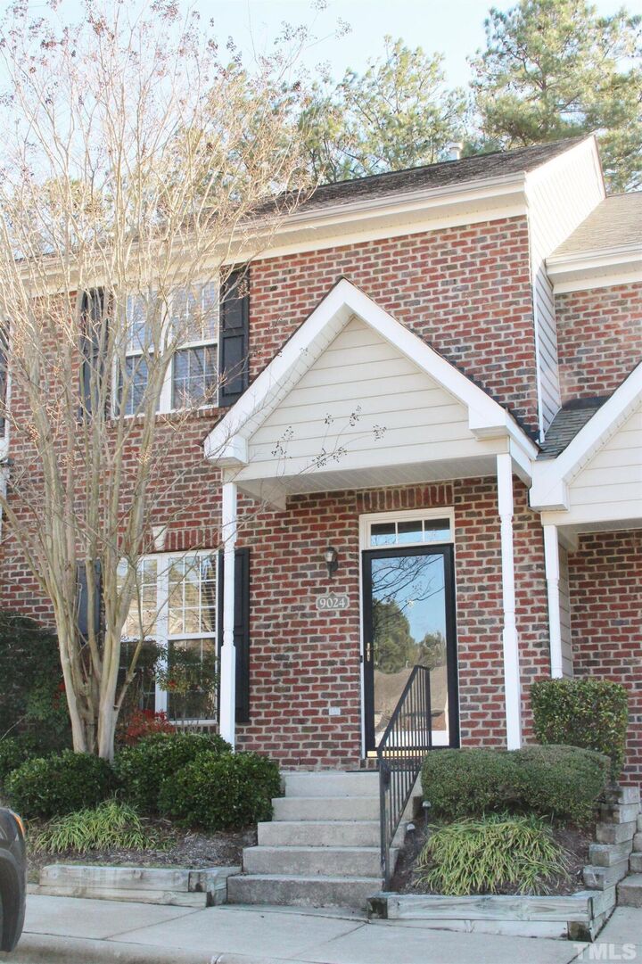 Property Photo:  9024 Grassington Way  NC 27615 