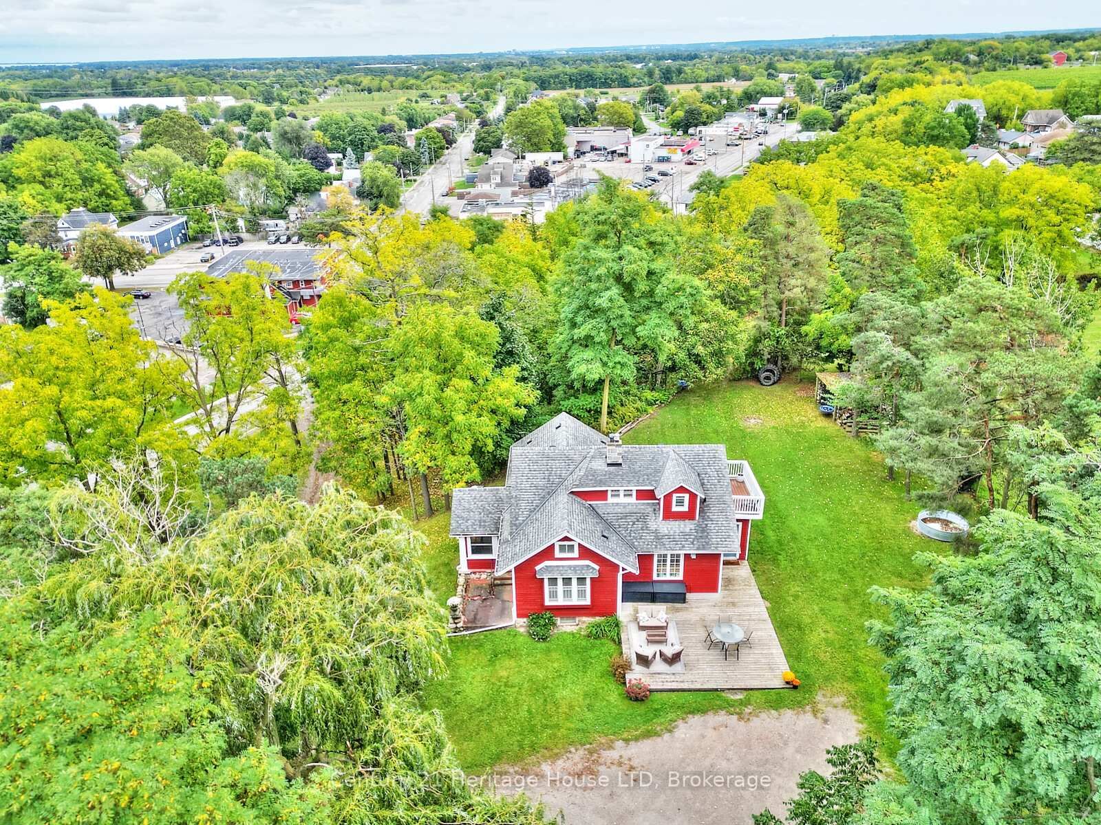 Property Photo: 3426 King Street ON L0R 2C0