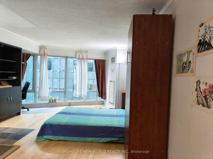 Property Photo:  210 Victoria Street 911  ON M5B 2R3 