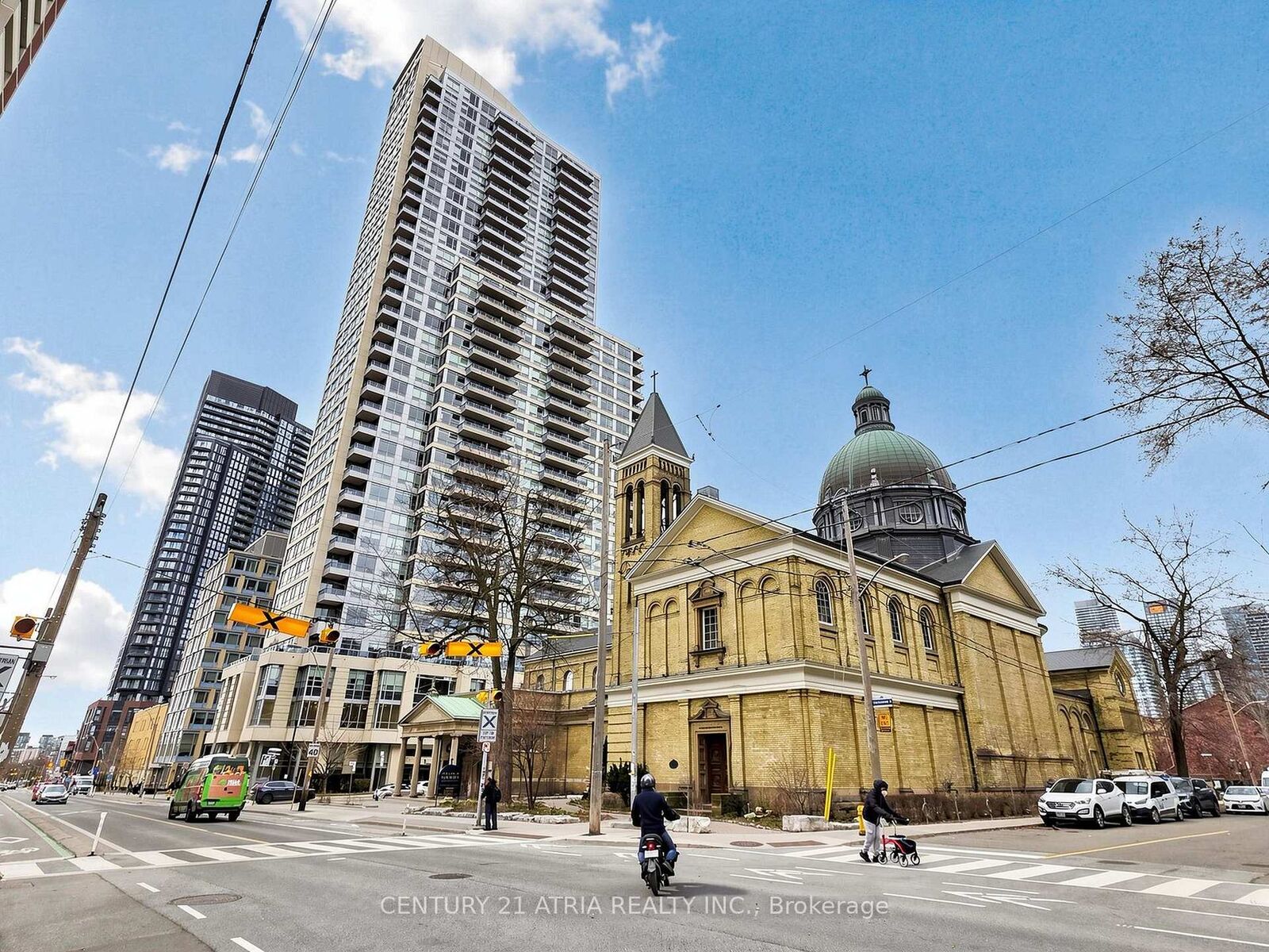 Property Photo:  500 Sherbourne Street 1401  ON M4X 1L1 