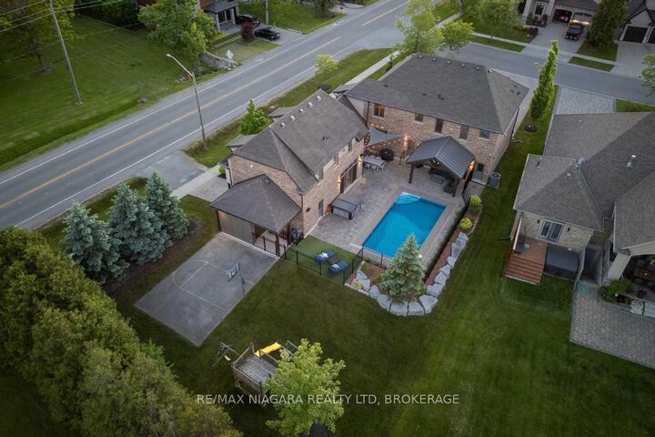 Property Photo:  50 Sandalwood Crescent  ON L0S 1P0 