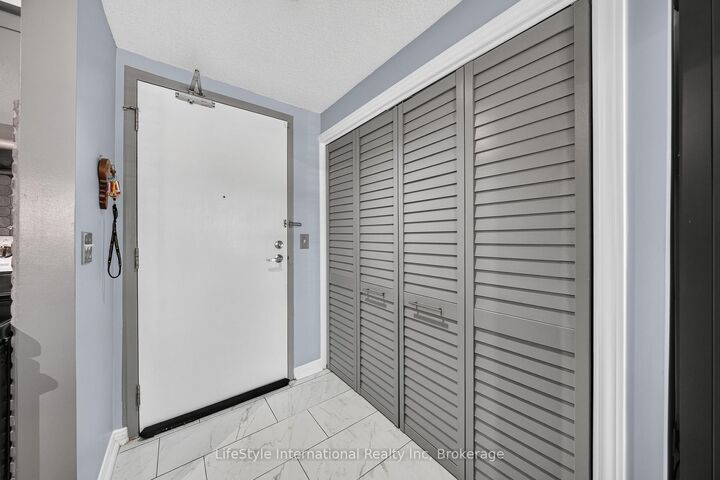 Photo de la propriété: 208 Silvercreek Parkway N 104 ON N1H 8H2