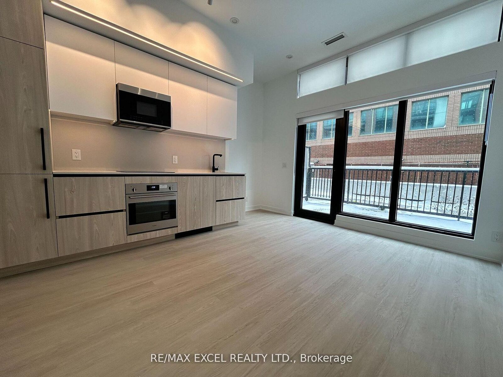Property Photo:  699 Sheppard Avenue E 109  ON M2K 0J5 